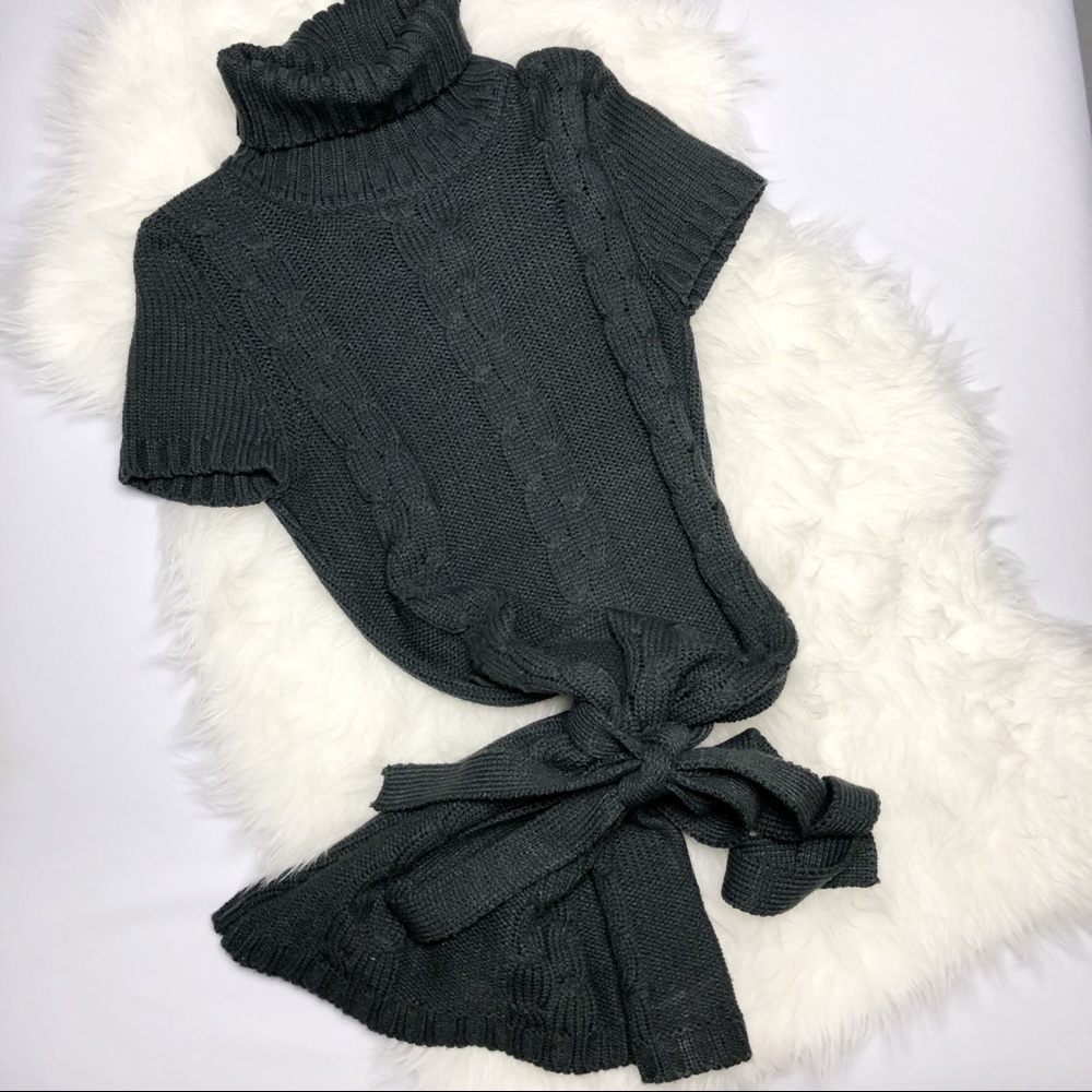 XXI turtle neck sweater dress